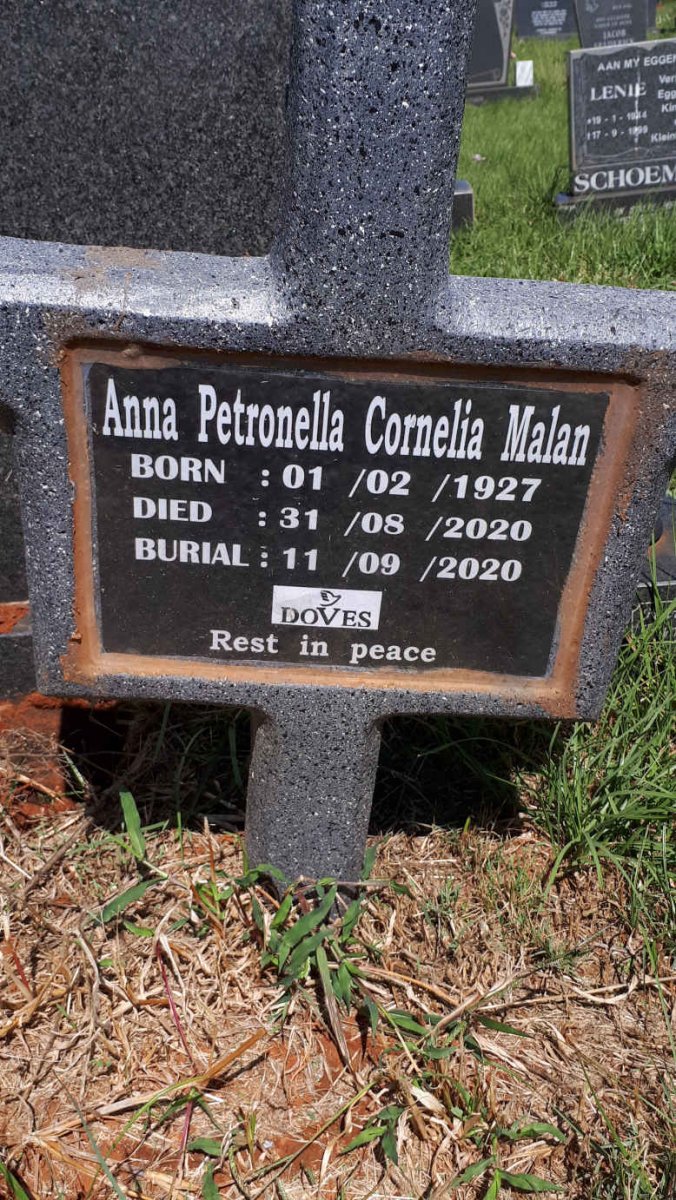 MALAN Anna Petronella Cornelia 1927-2020