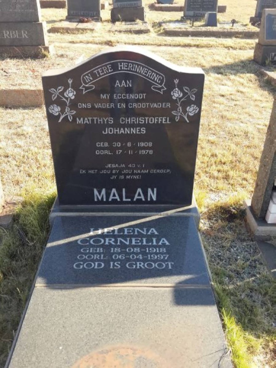 MALAN Matthys Christoffel Johannes 1908-1978 &amp; Helena Cornelia 1918-1997