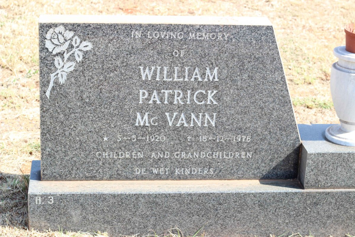 McVANN William Patrick 1920-1978
