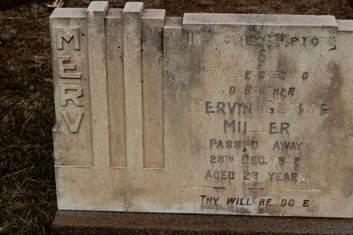 MULLER Mervyn George -1952