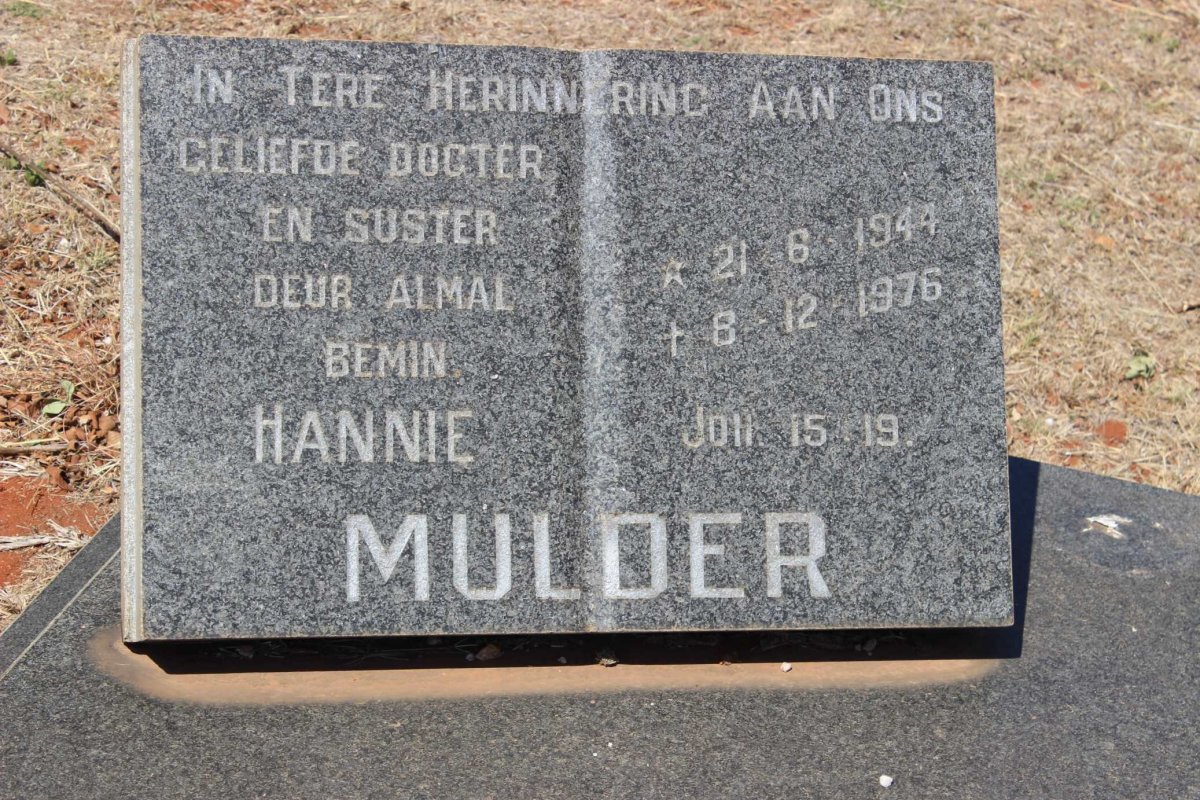 MULDER Hannie 1944-1976