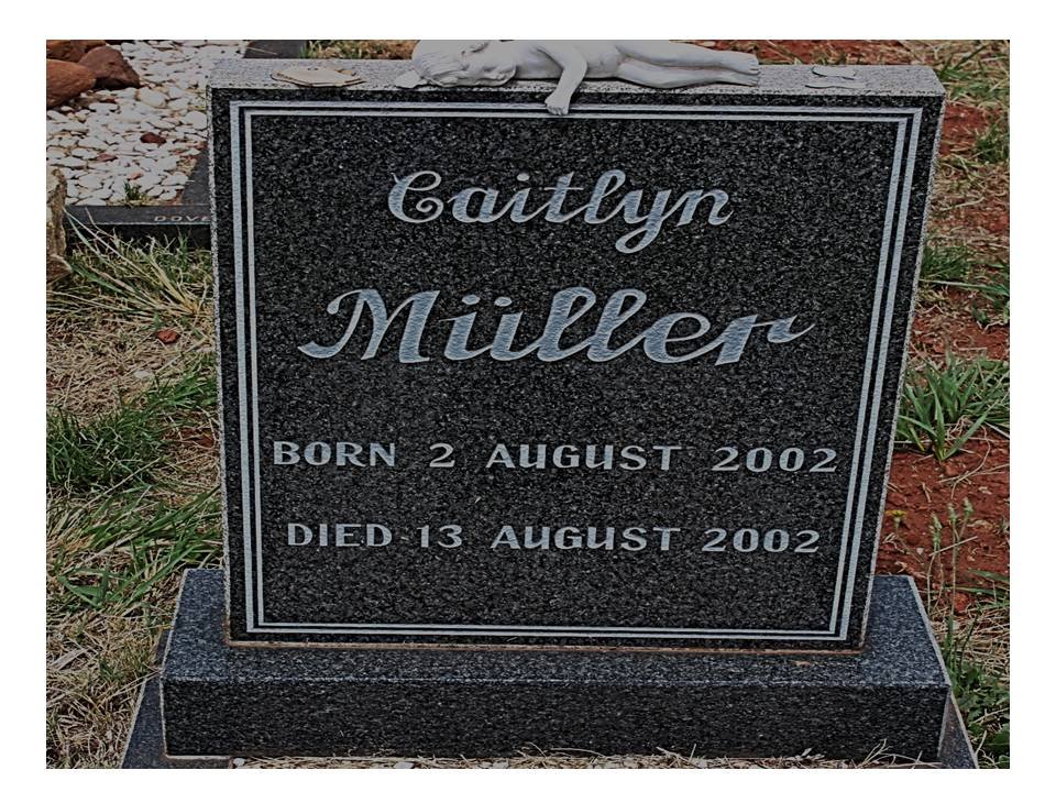 MÜLLER Caitlyn 2002-2002
