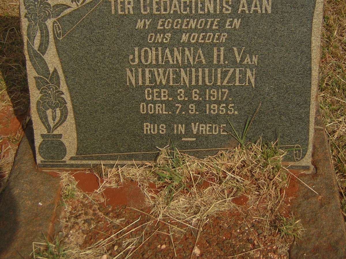 NIEWENHUIZEN Johanna H., van 1917-1955