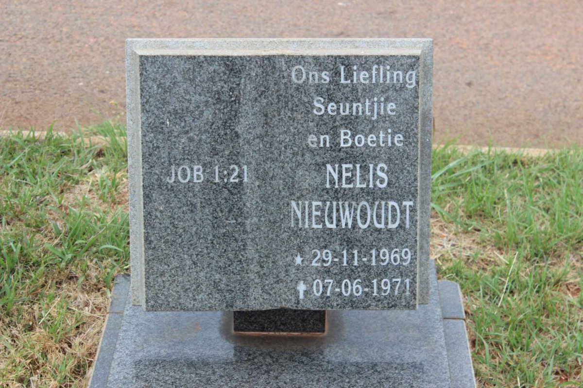 NIEUWOUDT Nelis 1969-1971