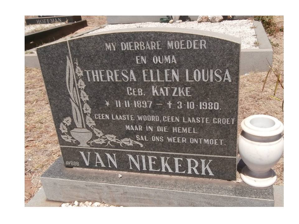 NIEKERK Theresa Ellen Louisa, van nee KATZKE 1897-1980