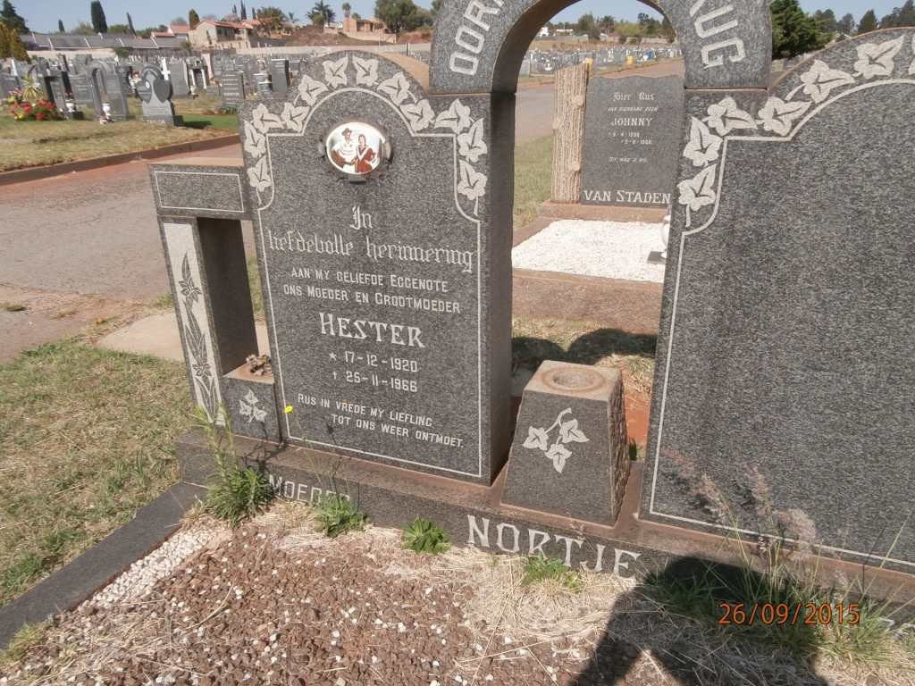 NORTJE Hester 1920-1966