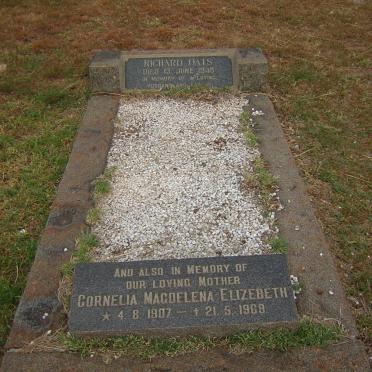 OATS Richard -1948 &amp; Cornelia Magdalena Elizabeth 1907-1969 