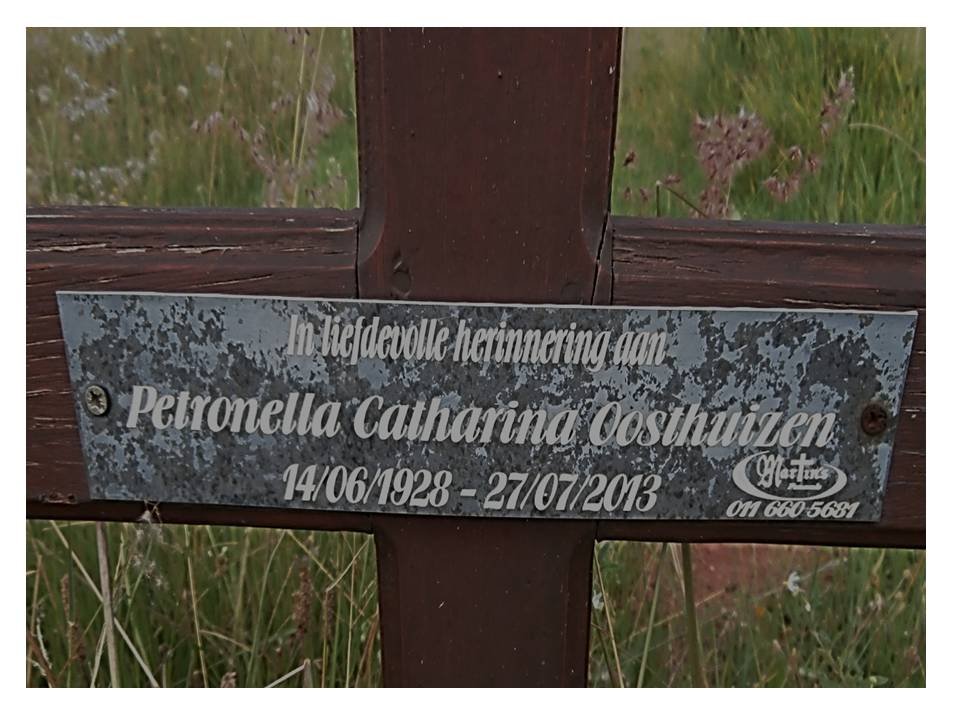 OOSTHUIZEN Petronella Catharina 1928-2013