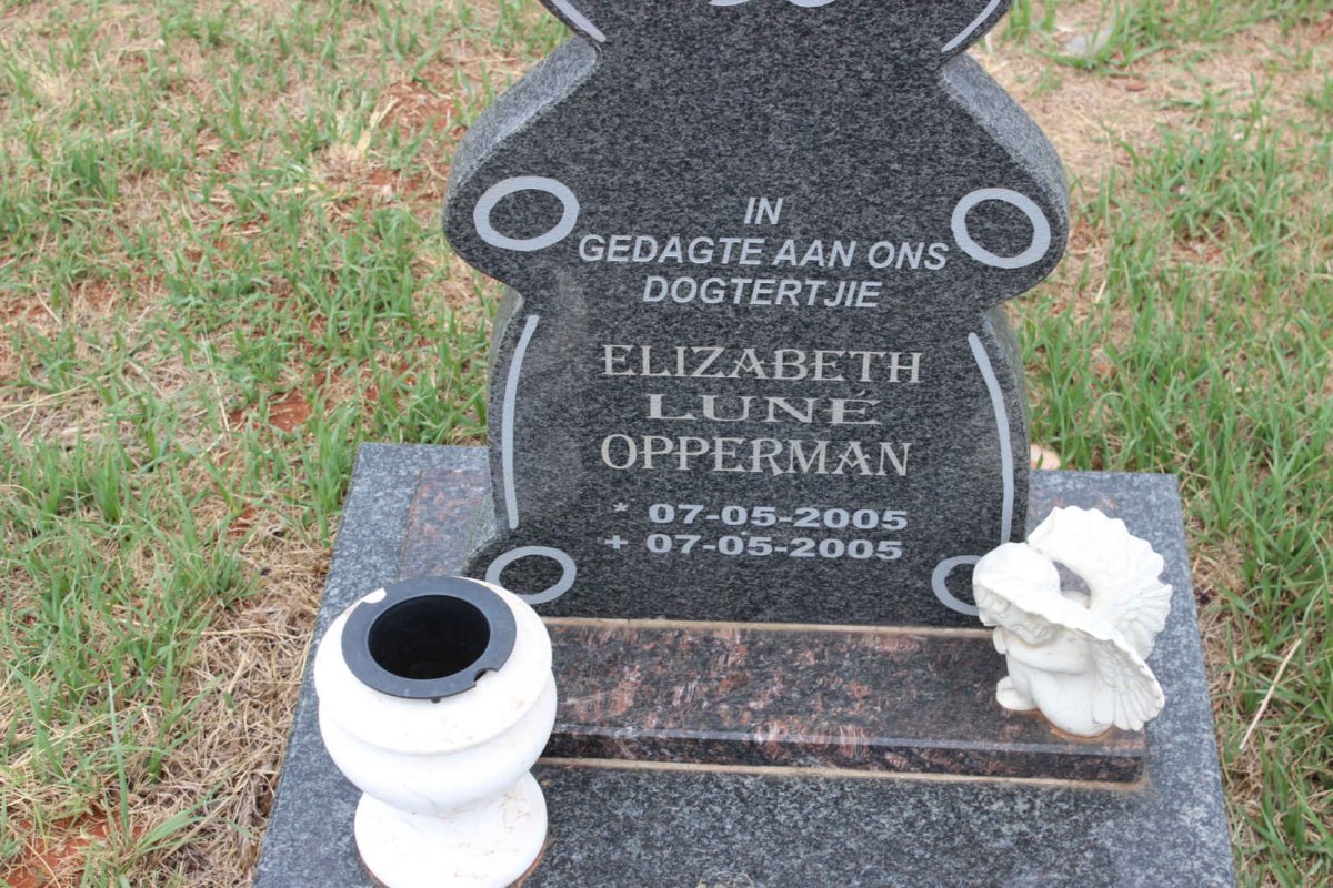OPPERMAN Elizabeth Luné 2005-2005