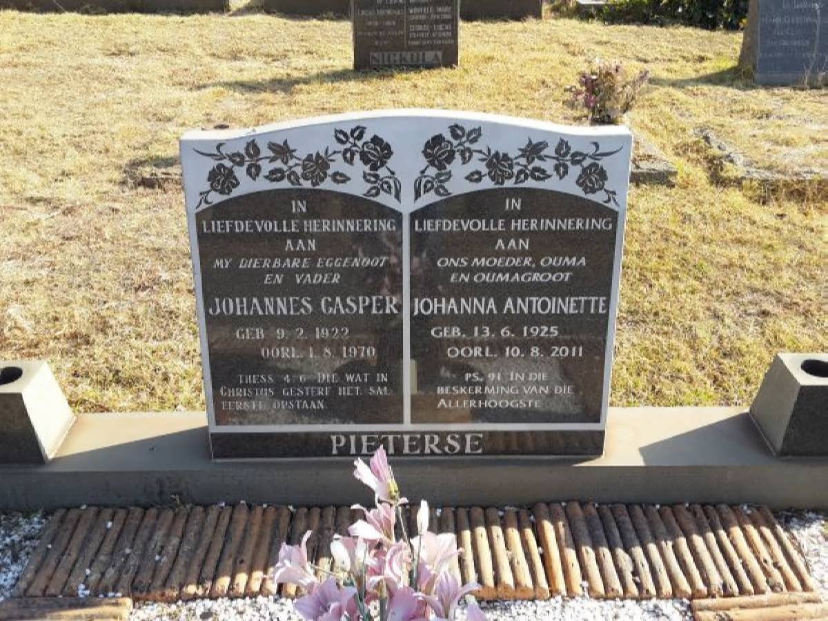 PIETERSE Johannes Casper 1922-1970 &amp; Johanna Antoinette 1925-2011