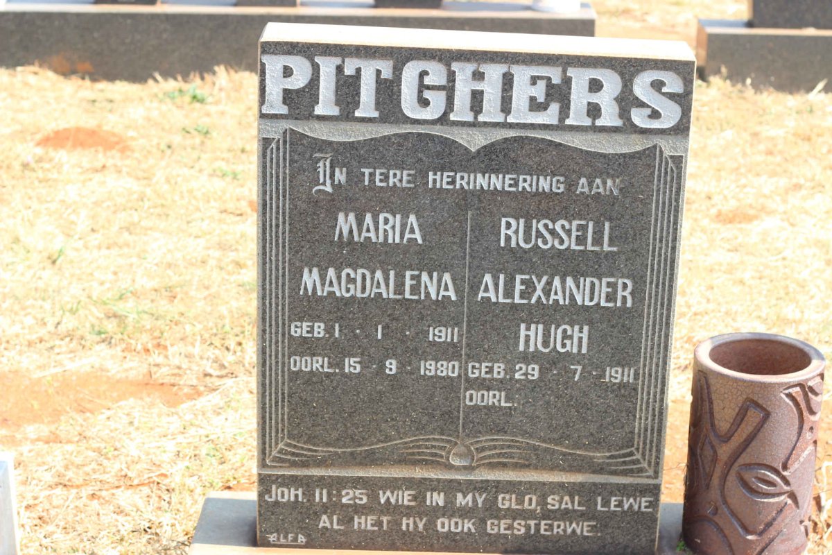 PITCHERS Russell Alexander Hugh 1911- &amp; Maria Magdalena 1911-1980