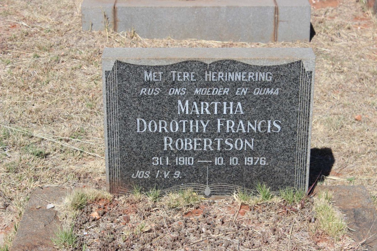 ROBERTSON Martha Dorothy Francis 1910-1976