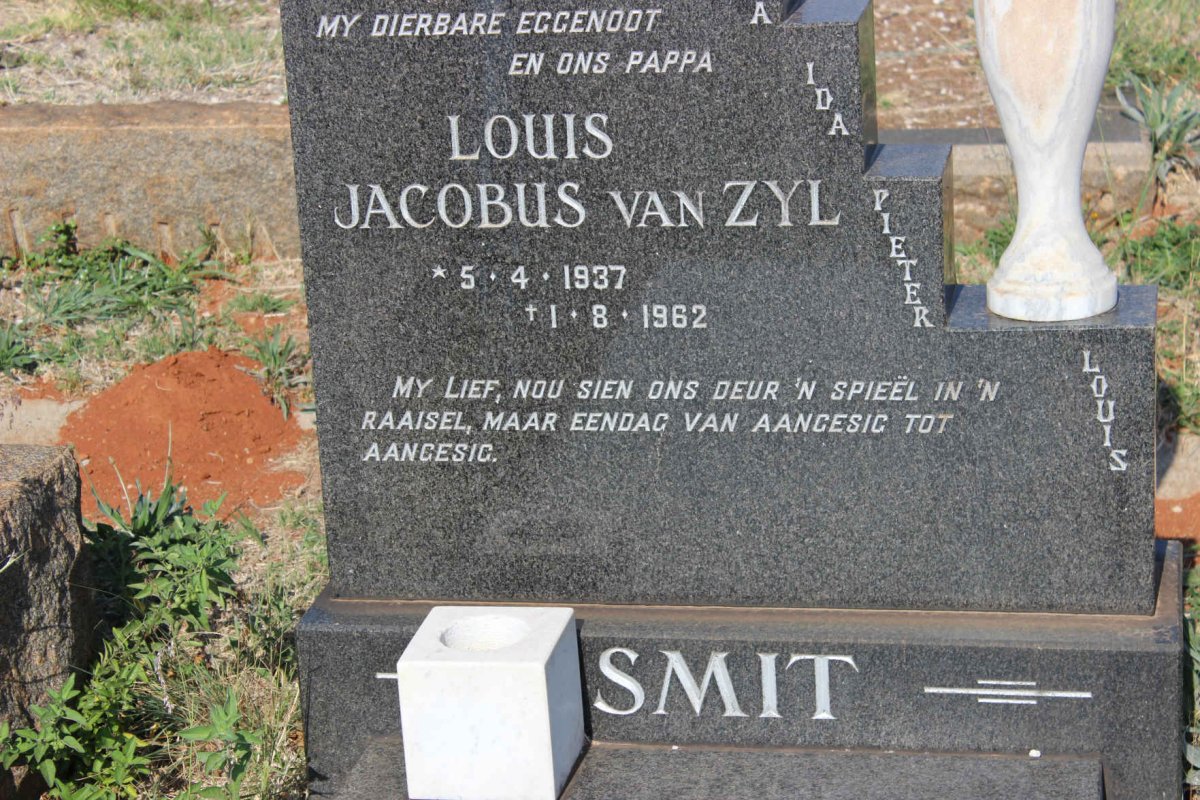 SMIT Louis Jacobus van Zyl 1937-1962
