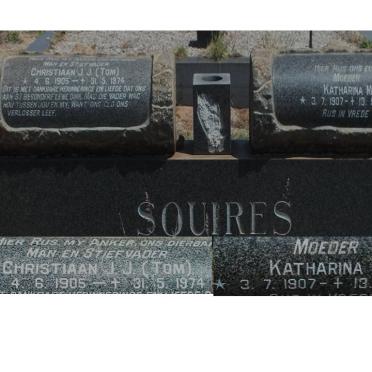 SQUIRES Christiaan J.J. 1905-1974 &amp; Katharina M. 1907-1986