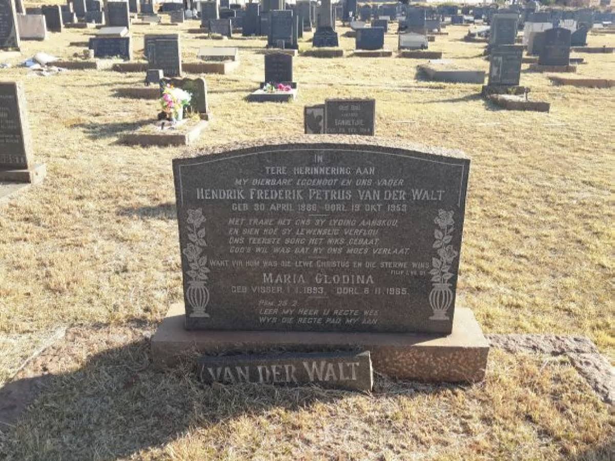 WALT Hendrik Frederik Petrus, van der 18??-1953 &amp; Maria Glodina VISSER 1893-1985