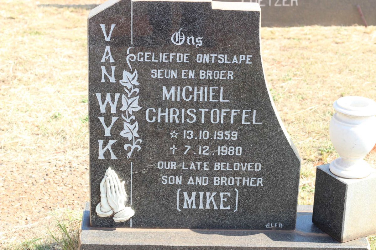 WYK Michiel Christoffel, van 1933-1998 &amp; Ella Johanna Maria 1938-1999 :: VAN WYK Michiel Christoffel 1959-1980 _1