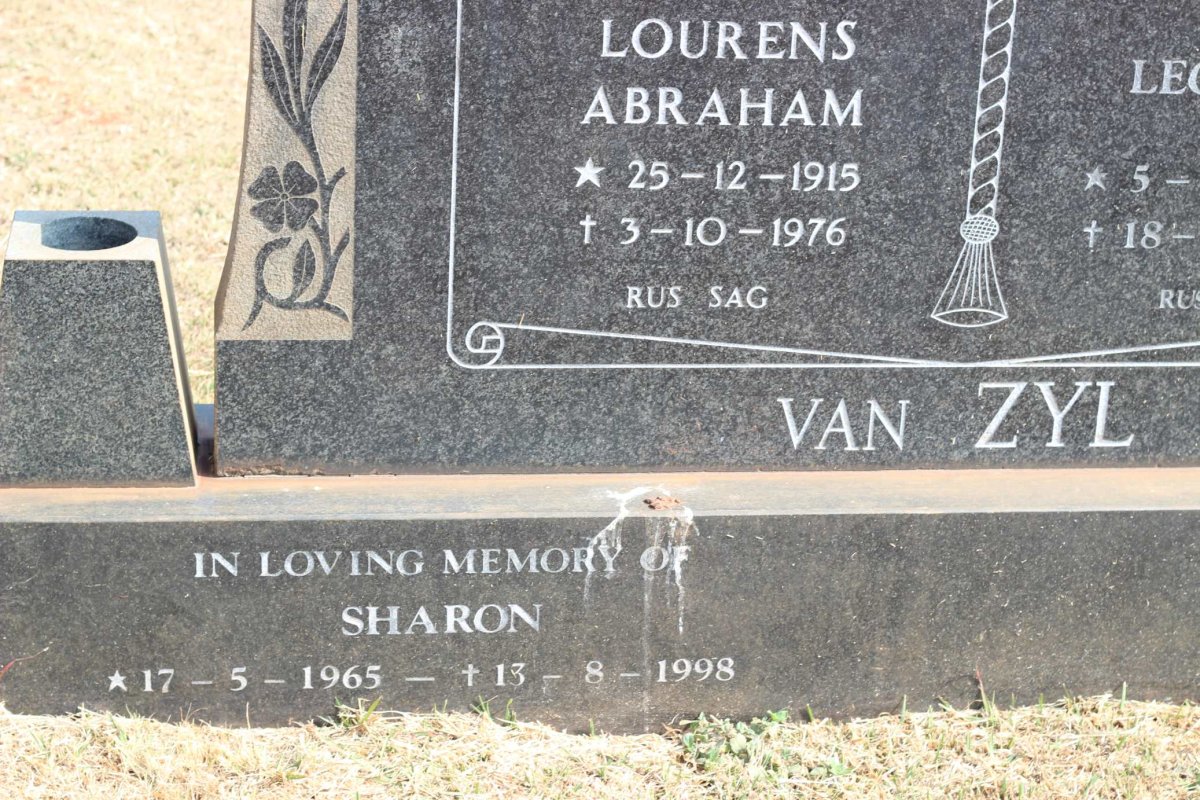 ZYL Lourens Abraham, van 1915-1976 &amp; Leonora 1917-2003 :: VAN ZYL Sharon 1965-1998