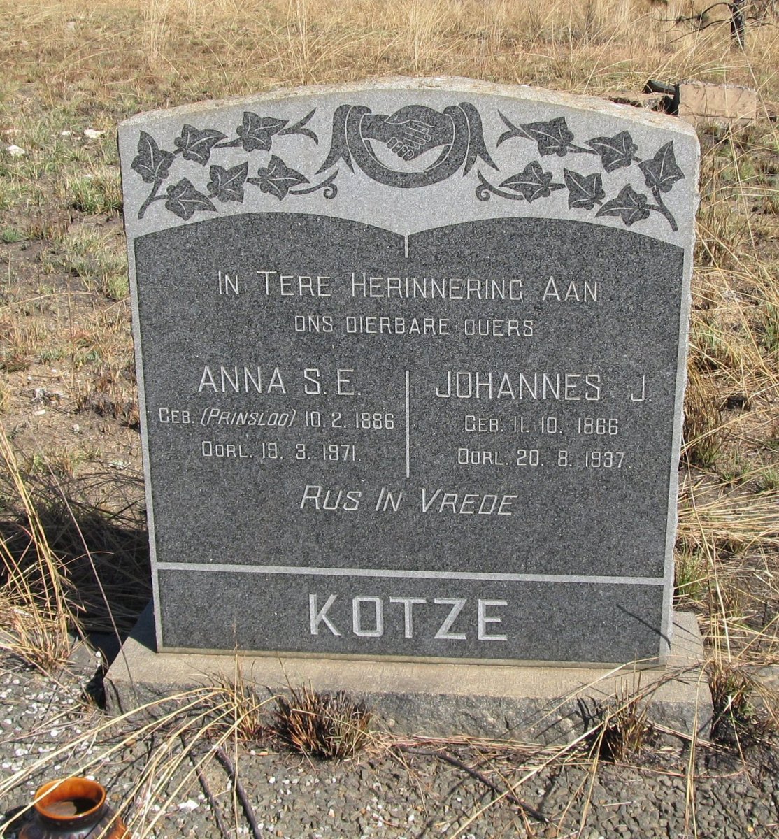 KOTZE Johannes J. 1866-1937 &amp; Anna S.E. PRINSLOO 1886-1971