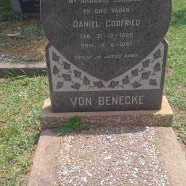 BENECKE Daniel Godfried, von 1888-1961