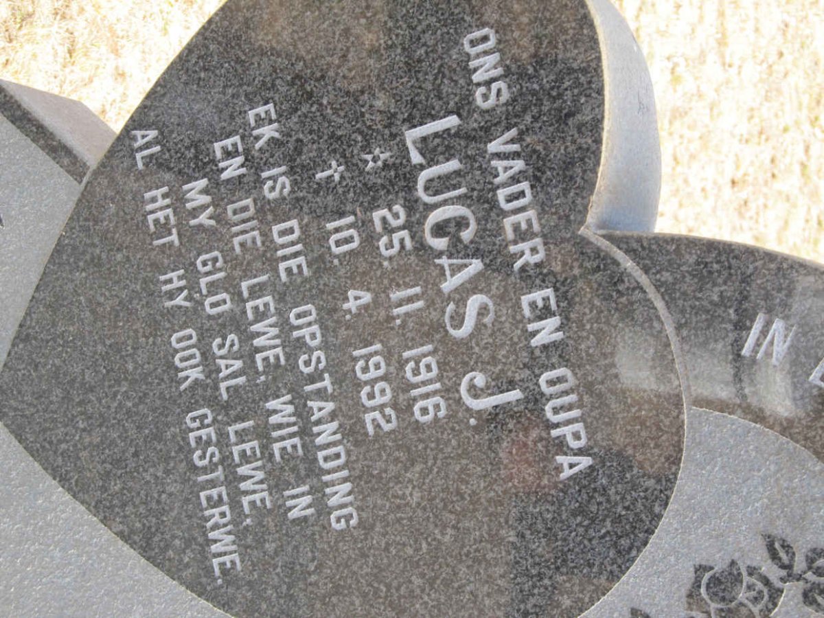 FOUCHE Lucas J. 1916-1992 &amp; Marthina J. 1929-1991