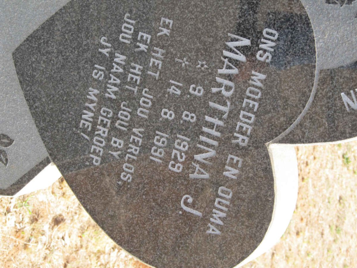 FOUCHE Lucas J. 1916-1992 &amp; Marthina J. 1929-1991