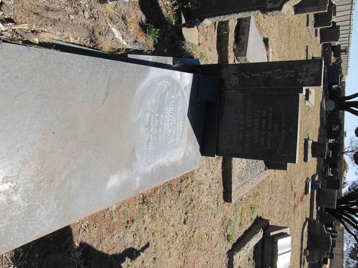 ROETZ Gerhardus Diederick Jacobus 1915-1972 &amp; Kathleen Johanna ROBSON 1913-1996