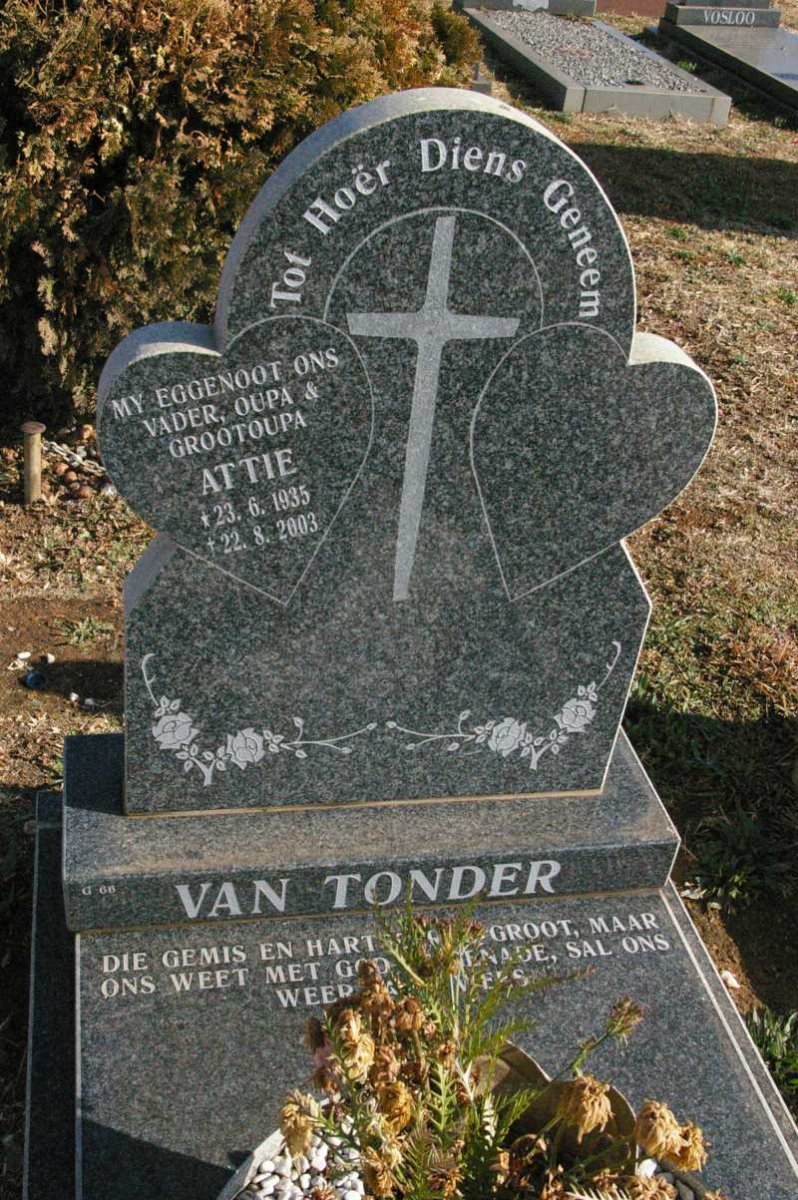 TONDER Attie, van 1935-2003