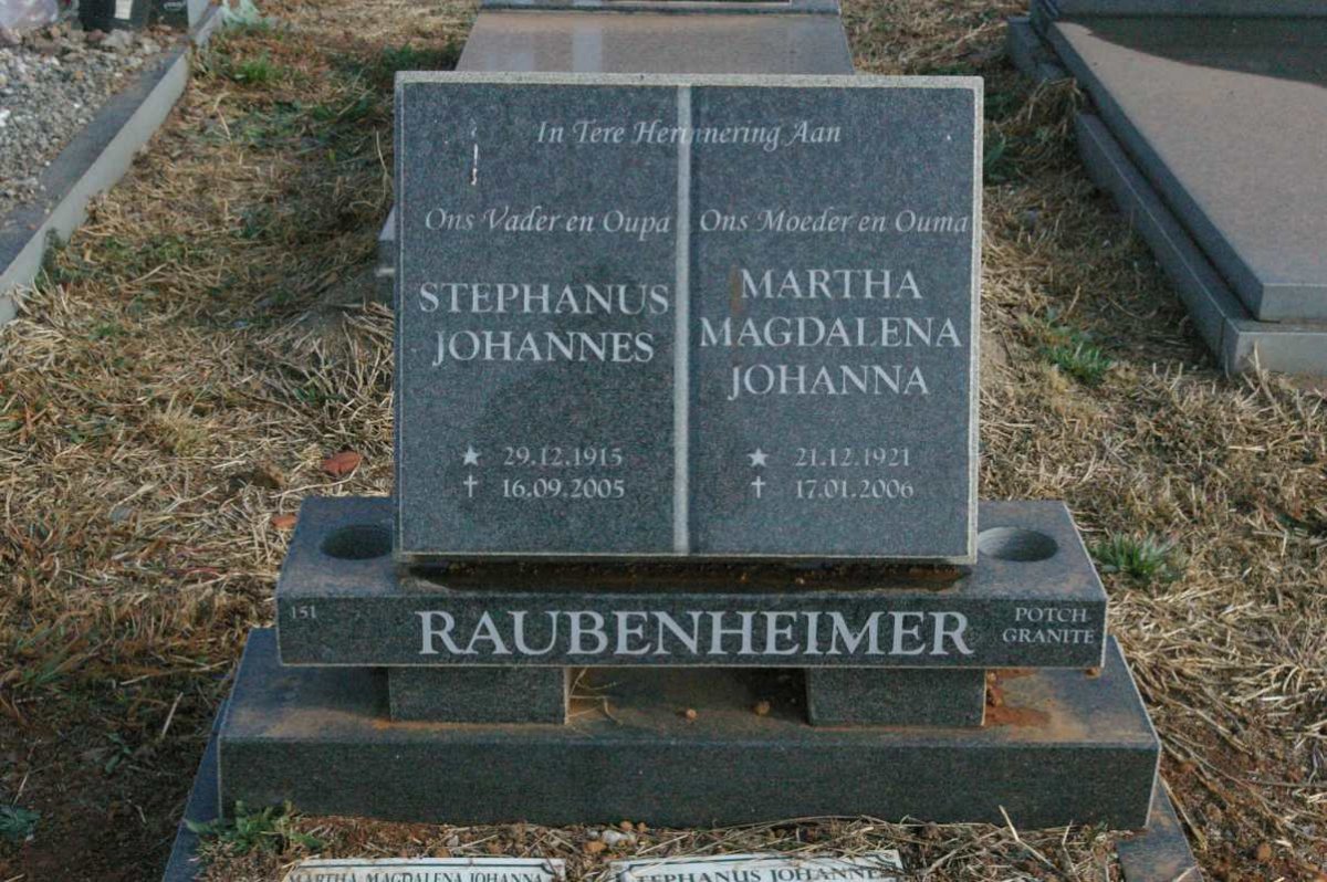 RAUBENHEIMER Stephanus Johannes 1915-2005 &amp; Martha Magdalena Johanna 1921-2006
