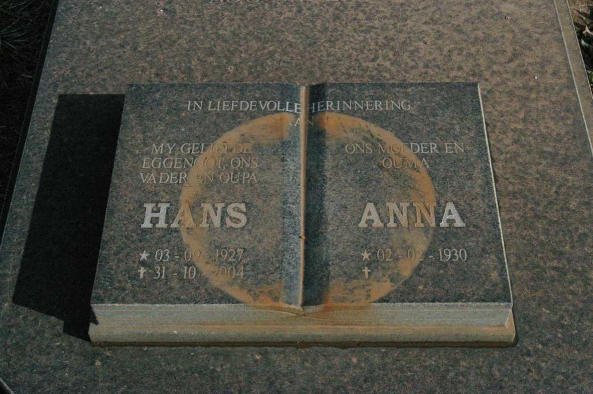 LOGGERENBERG Hans, van 1927-2004 &amp; Anna 1930-