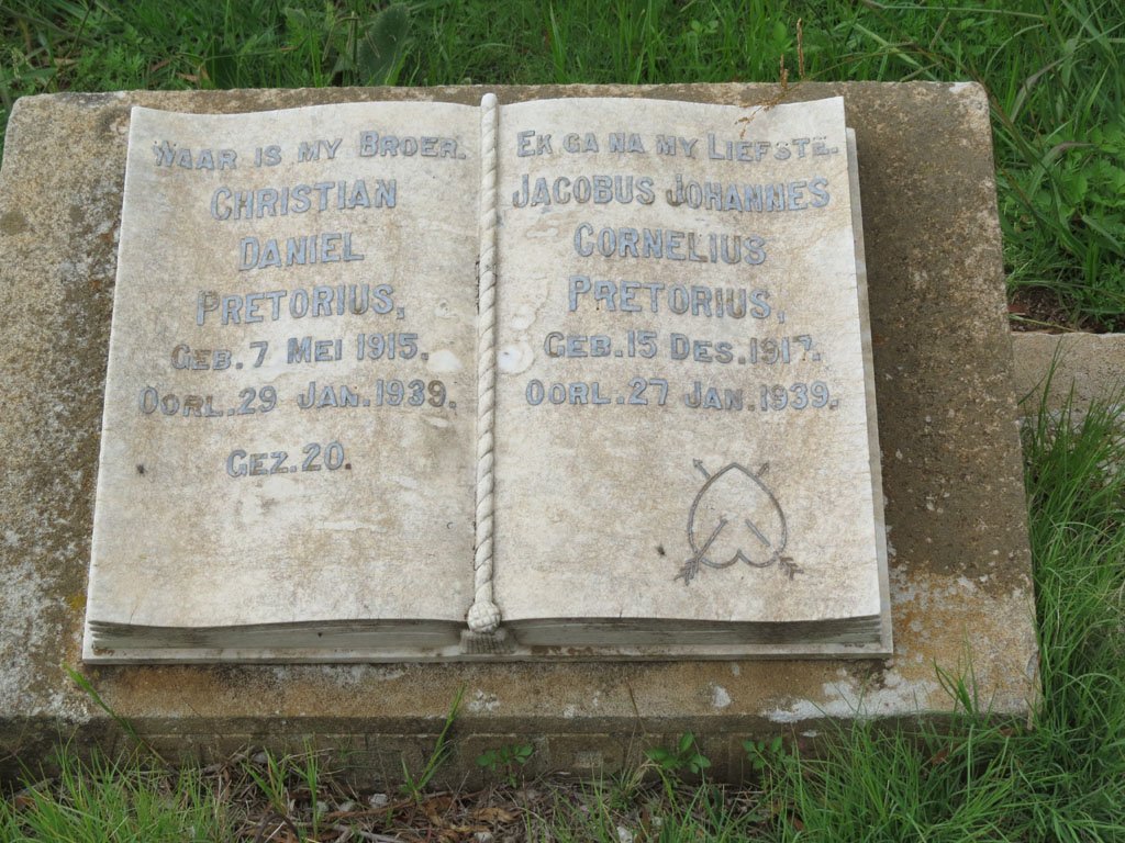 PRETORIUS Christian Daniel 1915-1939 :: PRETORIUS Jacobus Johannes Cornelius 1917-1939