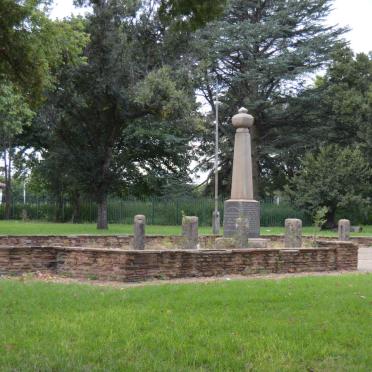 Gauteng, NIGEL, WWI &amp; WWII Memorial
