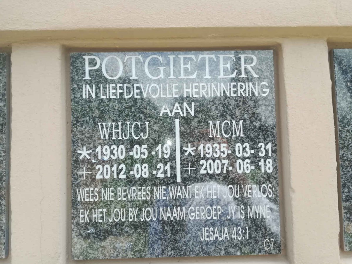 POTGIETER W.H.J.C.J. 1930-2012 &amp; M.C.M. 1935-2007