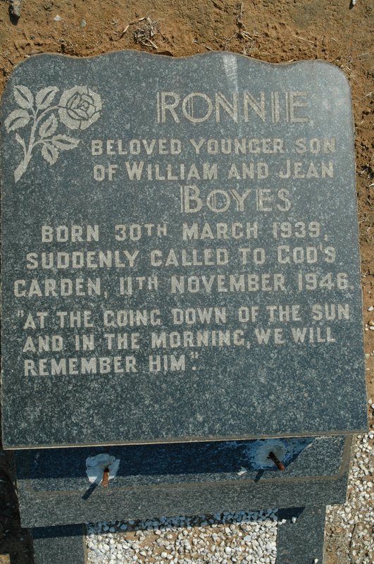 BOYES Ronnie 1939-1946