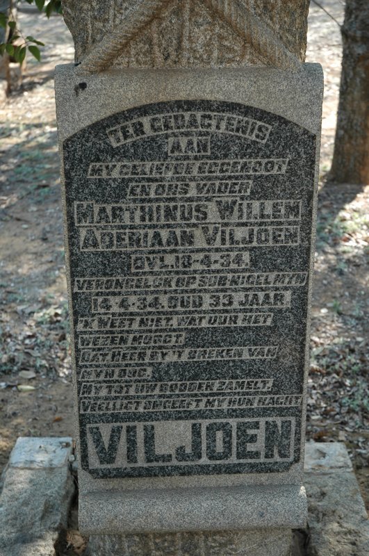 VILJOEN Marthinus Willem Aderiaan  -1934 aged 33 yrs