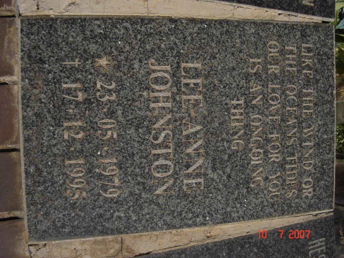JOHNSTON Lee Anne 1979-1995