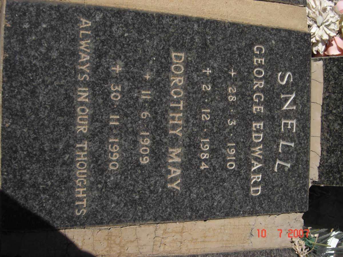 SNELL George Edward 1910-1984 &amp; Dorothy May 1909-1990