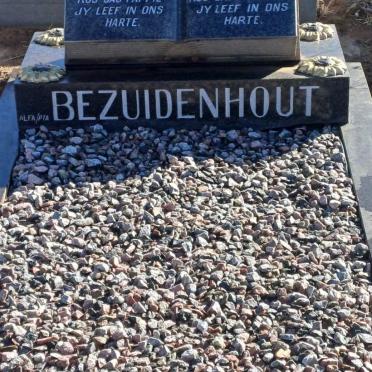 BEZUIDENHOUT Petrus Coenraad 1894-1973 & Anna Johanna Susanna 1896-1975