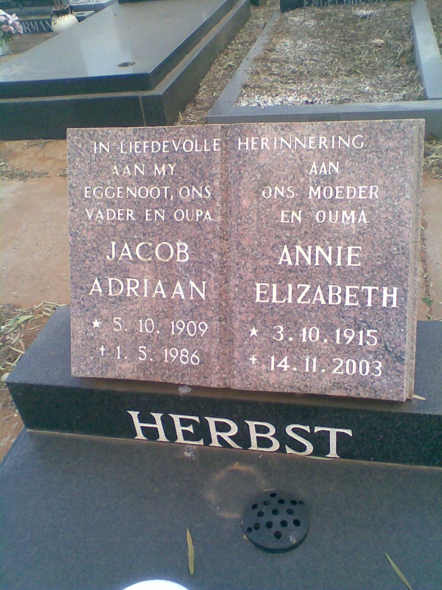 HERBST Jacob Adriaan 1909-1986 &amp; Annie Elizabeth 1915-2003