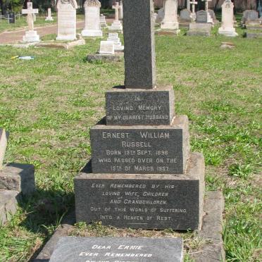 RUSSELL Ernest William 1896-1957