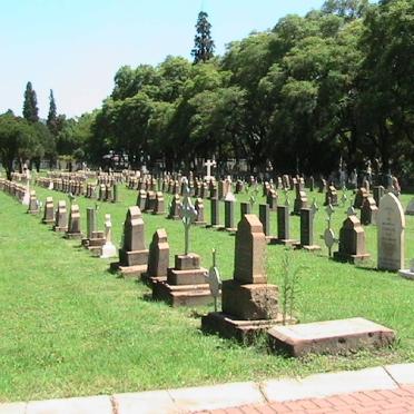 10. Pretoria Church Street Military Plot overview