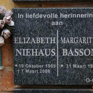 NIEHAUS Elizabeth 1909-2008 :: BASSON Margaritha 1937-