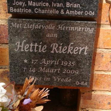 RIEKERT Hettie 1935-2009