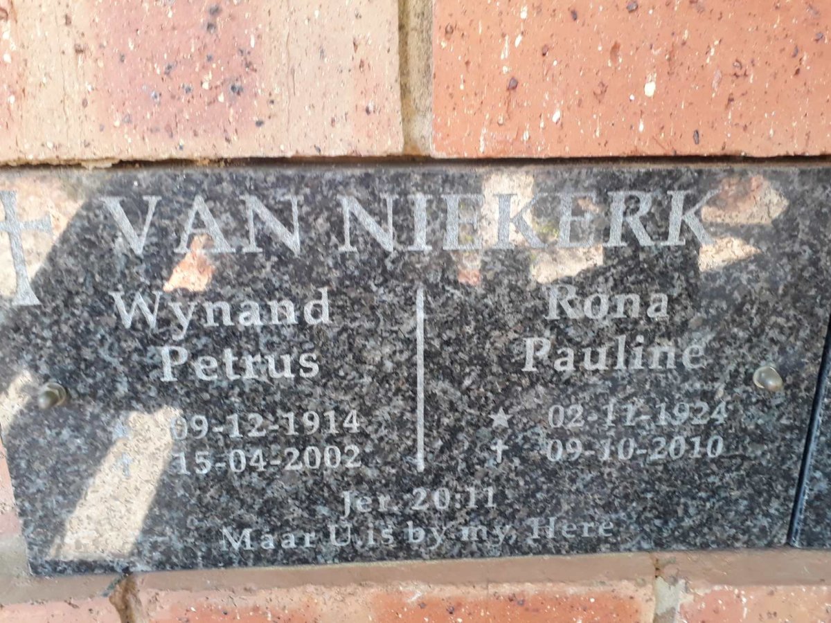NIEKERK Wynand Petrus, van 1914-2002 &amp; Rona Pauline 1924-2010