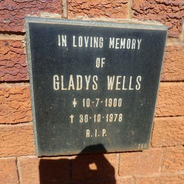 WELLS Gladys 1900-1978