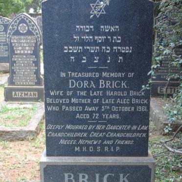 BRICK Dora -1961