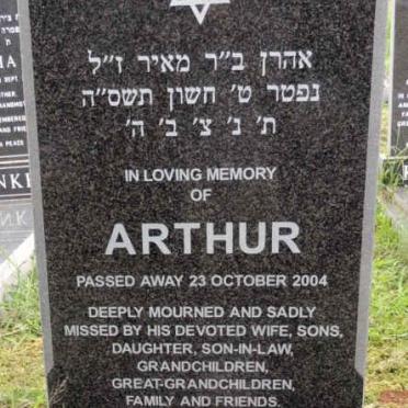 BYRNE Arthur -2004