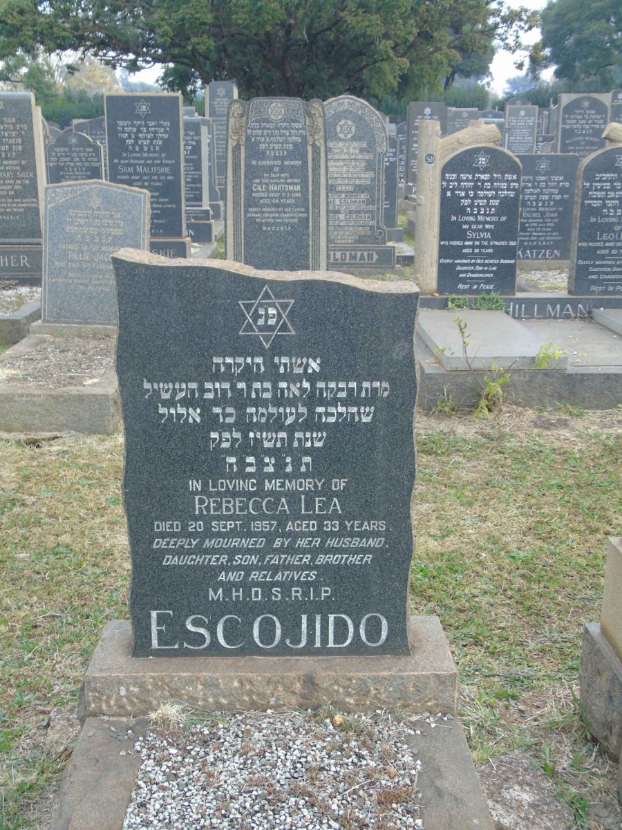 ESCOJIDO Rebecca Lea -1957