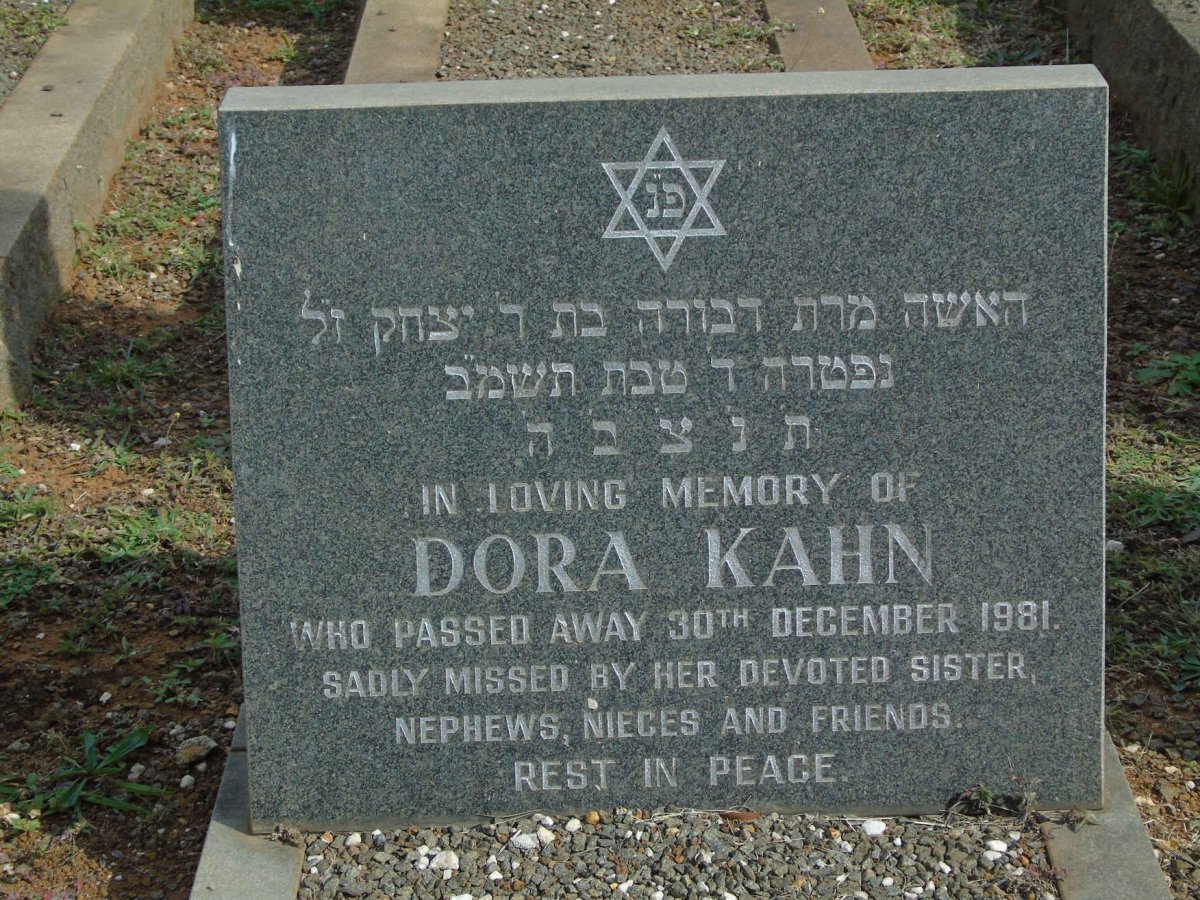 KHAN Dora -1981