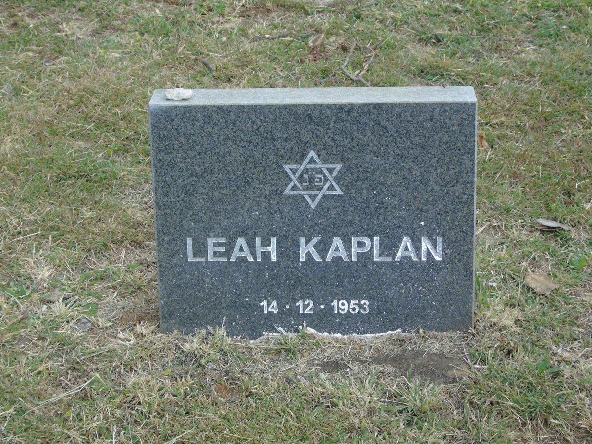 KAPLAN Leah -1953