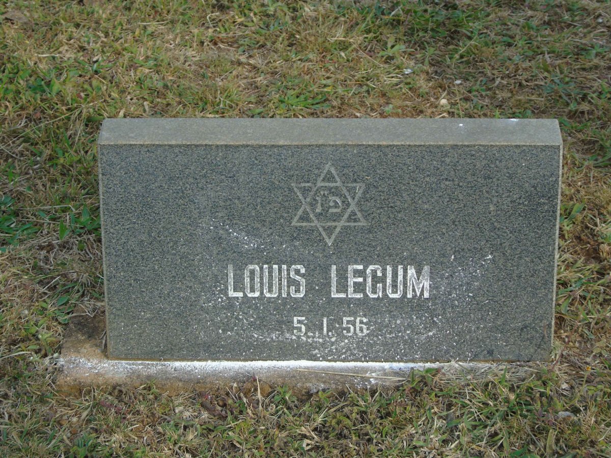 LEGUM Louis -1956